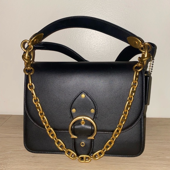 Coach Black Leather Shoulder Bag. - Picture 2 of 4